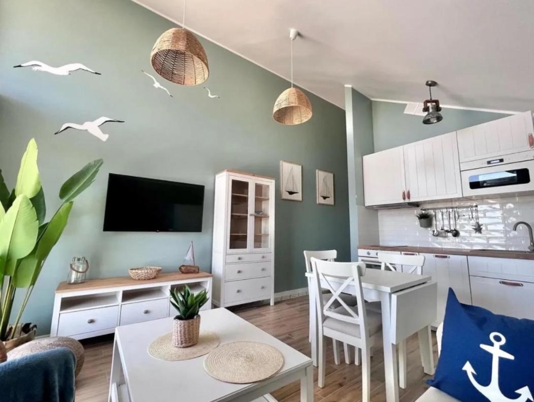 Leba Piaskowa Ostoja Apartment *